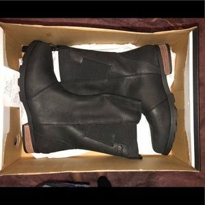 Sorel Black Boots